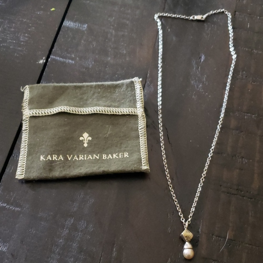 Necklace - Picture 2 of 3